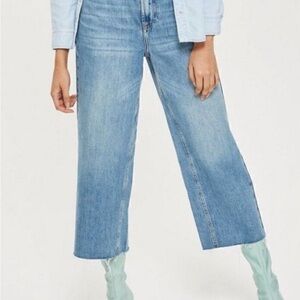 Topshop Light  Blue Denim Jeans, high rise. Size 32/30.
